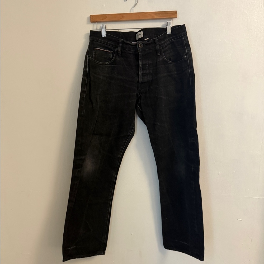 Democratic fit Taylor Stitch men’s jeans